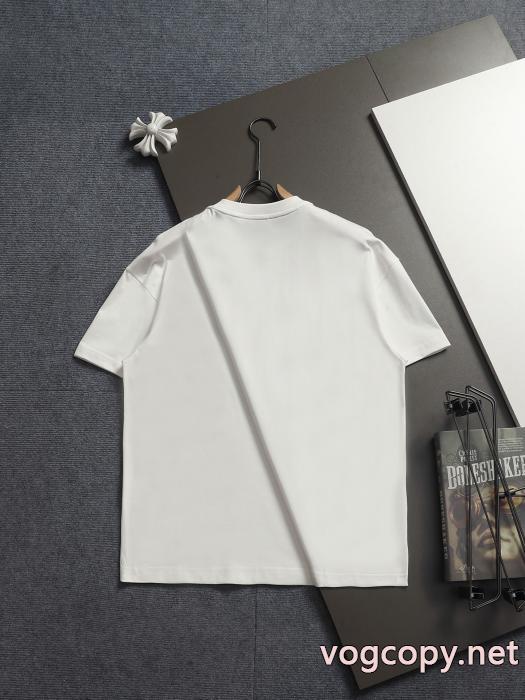 2026年激安最強セール 今季はファション感漂う 新作デザイン新色BURBERRY半袖Tシャツ偽物 ブランド_0_3