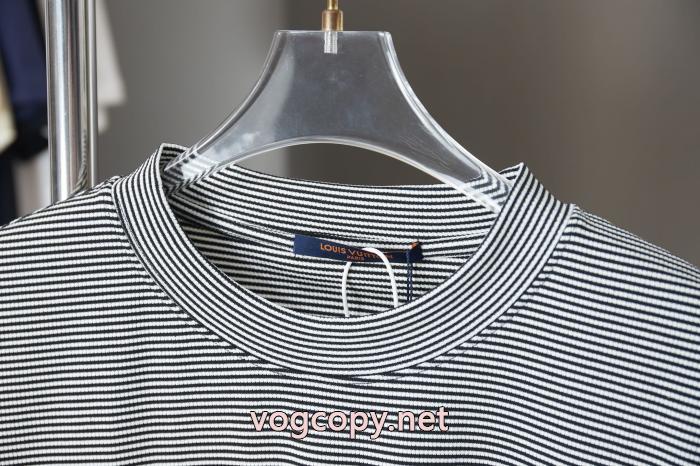ルイ ヴィトン軽やかな素材感 季節感のある 人気名品コピー 通販半袖Tシャツ_0_1