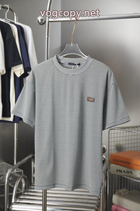 ルイ ヴィトン軽やかな素材感 季節感のある 人気名品コピー 通販半袖Tシャツ_0_4
