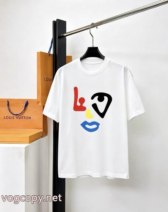好感度アップ お手頃価格でGET 最新2026LOUIS VUITTONブランド コピー 安心半袖Tシャツ_0_2