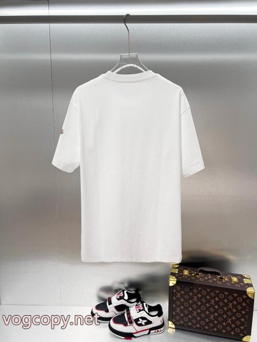 最安値に挑戦 大人気商品 最新コレクションブランド 品 コピーMONCLER半袖Tシャツ_0_0