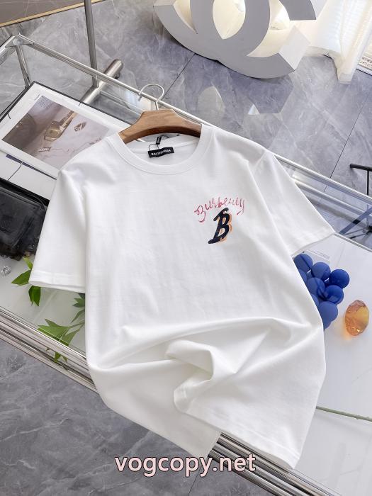 半袖Tシャツ雑誌掲載 国内発 高品質素材を使っている 2026流行りファションバーバリーコピー ブランド 販売_0_0