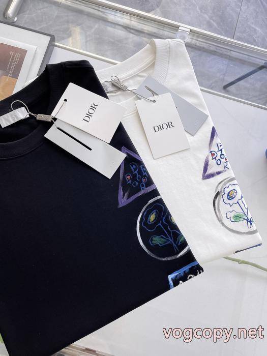 シルエットな雰囲気 先取り 2026年NEWモデル偽 ブランドDior半袖Tシャツ_0_3