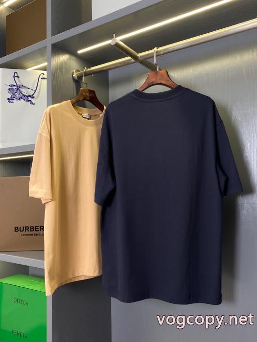 定番人気 今季爆発的な人気定番商品 すぐお届け2026新作半袖TシャツBURBERRYブランド コピー 品_0_2