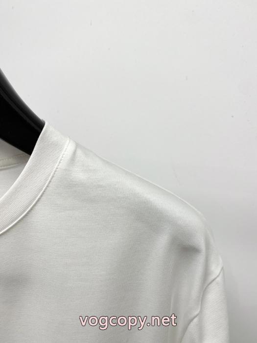 ブランド レプリカシャツPRADA限定モデル 新作次狙うならこれ 大人のオシャレに.._0_2