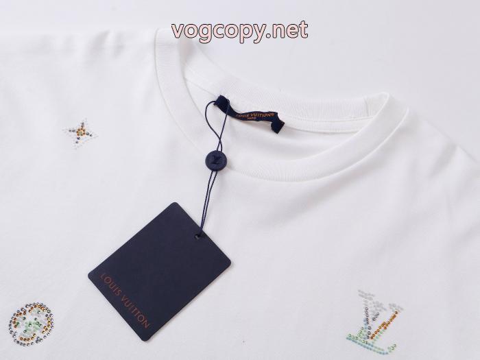 半袖Tシャツブランド コピー s 級夏新商品 奥ゆかしい 2026即旬な装いにルイ ヴィトン_0_2