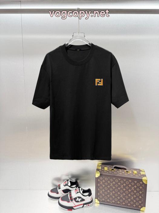 FENDI半袖Tシャツ 2026スーパーコピー先行予約アイテム 大変珍しい HOT送料無料_0_3