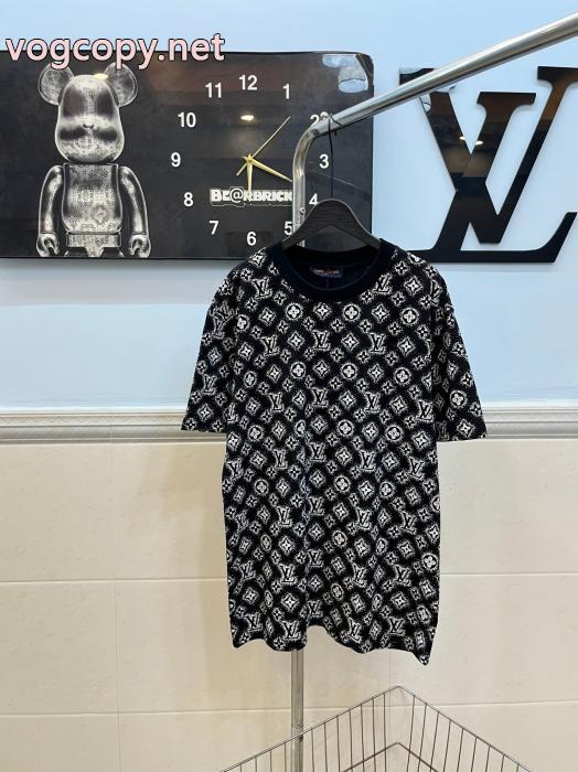 毎日大活躍 最前線に注目 存在感を放つコピー 品 販売LOUIS VUITTON半袖Tシャツ_0_1