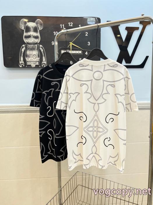 LOUIS VUITTON極力最安値 素材感に注目 人気 ランキング半袖Tシャツスーパー コピー ブランド 専門店_0_2
