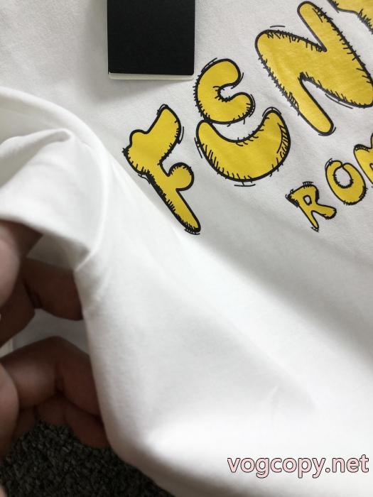 コピー 品 ブランド半袖TシャツHipHop 世代不問 ラグジュアリーブランドFENDI_0_1