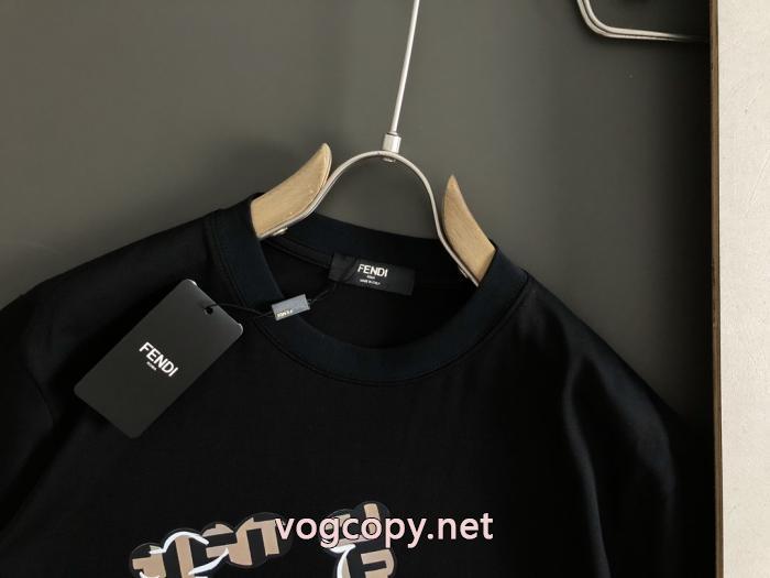 FENDI自分へのご褒美 先行販売 2026年夏 人気ブランド 品 コピー半袖Tシャツ_0_2
