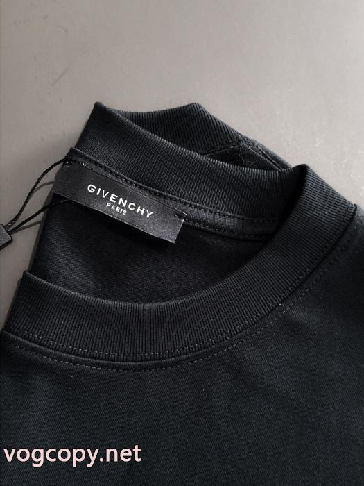 超激得新作 専用携帯ケース VIPセールで破格ジバンシィスーパー コピー 安心 サイト半袖Tシャツ_0_1