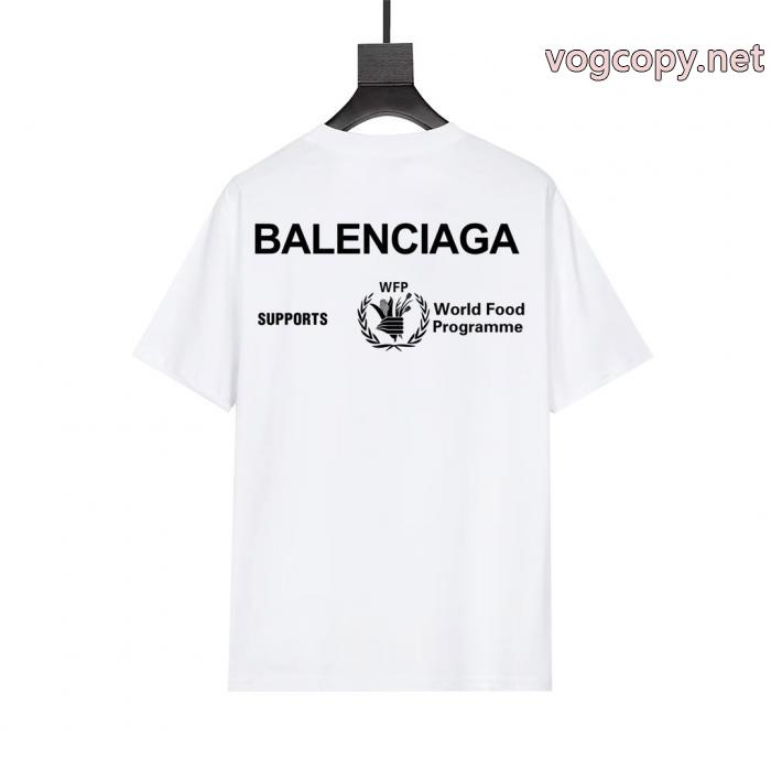 ブランド コピーロゴが美しい 26AWの最新アイテム 完売間近半袖TシャツBALENCIAGA_0_1