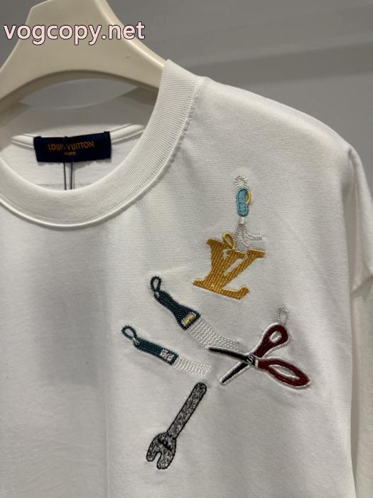 ブランド コピー 着払いLOUIS VUITTON最新大人気 魅力の 限定激安 2026半袖Tシャツ_0_1
