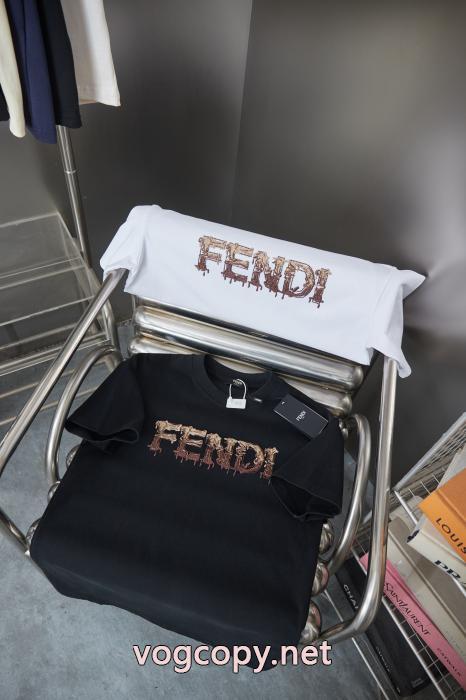 FENDI2026新作新品 上品シックなお品 新作コレクションが登場コピー ブランド 販売半袖Tシャツ_0_2