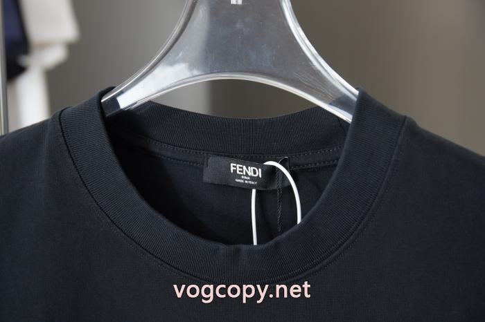 FENDI2026新作新品 上品シックなお品 新作コレクションが登場コピー ブランド 販売半袖Tシャツ_0_3