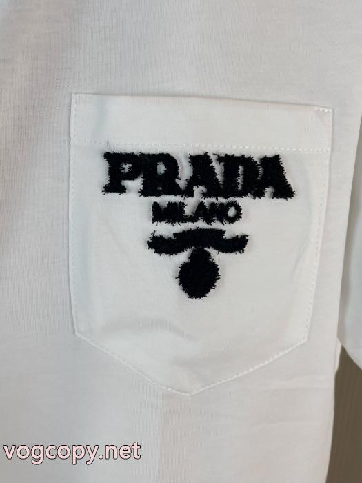 上品でファッション 注目新ブランド 品質保証得価半袖Tシャツ激安 通販 専門PRADA_0_2