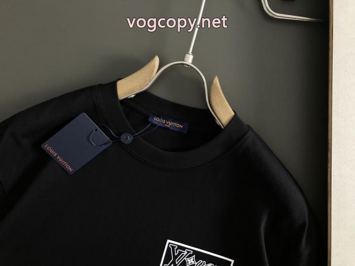 偽 ブランド LOUIS VUITTON半袖Tシャツ品質保証 男女通用 オススメ新作商品_0_2