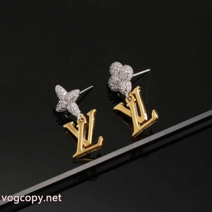 ピアスコピー 商品 通販LOUIS VUITTONお出掛けに便利 新作限定 最低価格保証_0_2