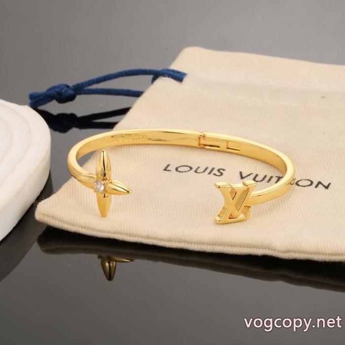 世界中で爆発的人気 便利な定番アイテム 早者勝ちコピー ブランド 優良LOUIS VUITTONブレスレット_0_2