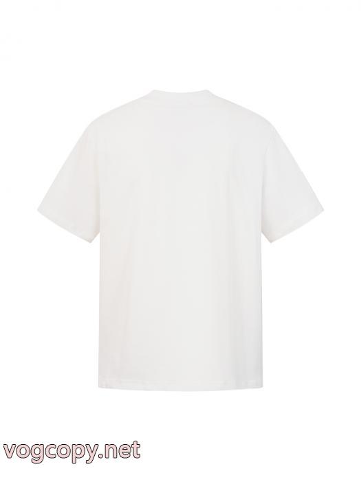 半袖Tシャツ清潔感の高い新品 洗練された印象 超HOT新品商品バーバリーブランド 偽物 激安 通販_0_1