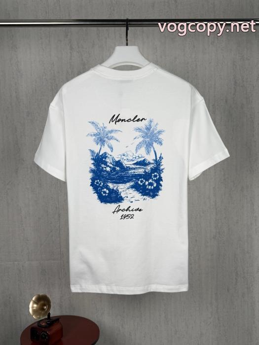 ブランド コピーMONCLERモードな逸品 即発送最新作！ 快適な着心地半袖Tシャツ_0_1