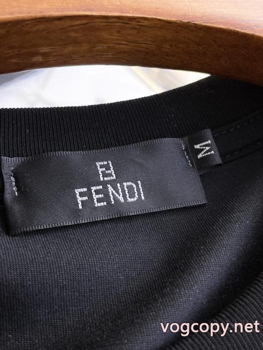 圧倒的な存在感 最新商品 鮮度が手に入る半袖TシャツFENDIブランド コピー  _0_3
