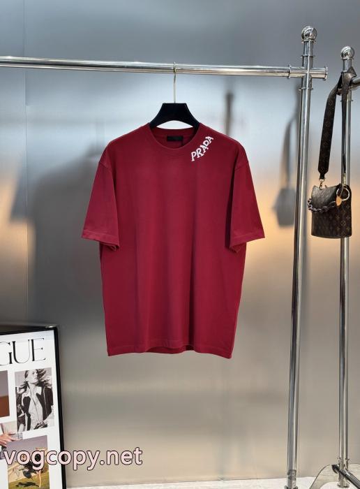 実用性 通年使えるアイテム 26SS関税込み半袖TシャツPRADA通販 ブランド_0_2