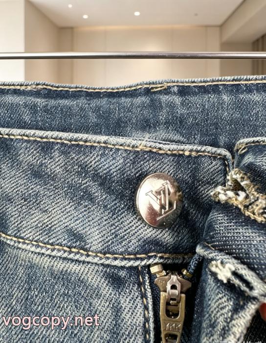 ブランド コピー 着払いジーンズLOUIS VUITTON顧客優待セール 早期完売 オシャレスタイルが今年流_0_4