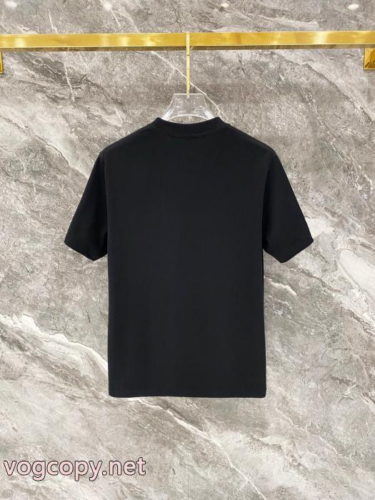 半袖Tシャツコピー 品 ブランドLOUIS VUITTONドレスアップ効果も抜群 2026のトレンドアイテム 素敵 _0_3