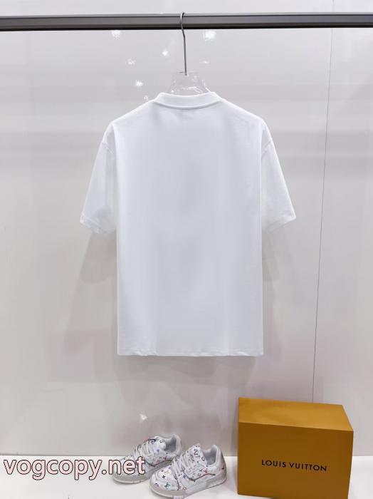 人気を誇る 超HOT新品商品 安定した質感ブランド 偽物FENDI半袖Tシャツ_0_0