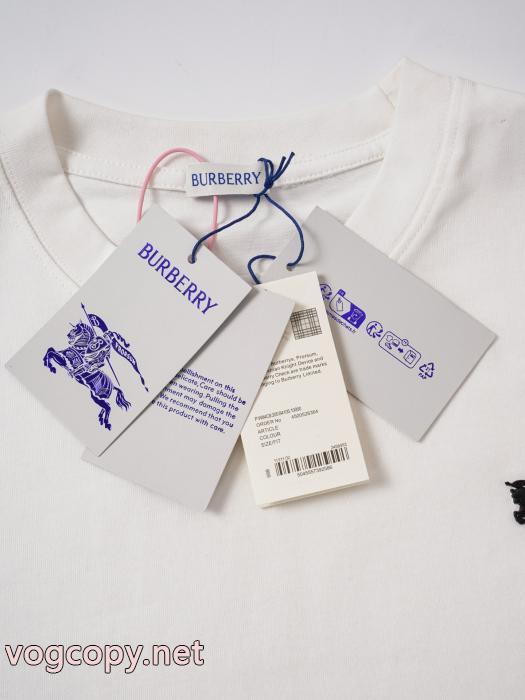 愛用ブランド 上品なカジュアルコーデに 格安新品半袖Tシャツ激安 ブランドBURBERRY_0_2