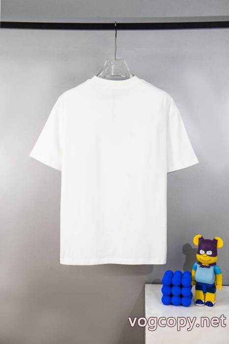LOEWEコピー ブランド 優良半袖Tシャツ大人カジュアルな 2026即旬な装いに SS26極上発売_0_2
