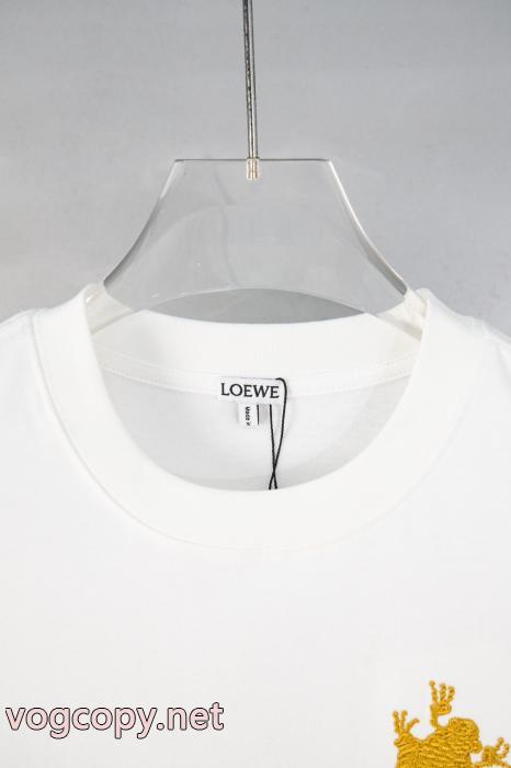 半袖TシャツLOEWE大人っぽさ 便利な定番アイテム 優秀なコピー 品 販売_0_1