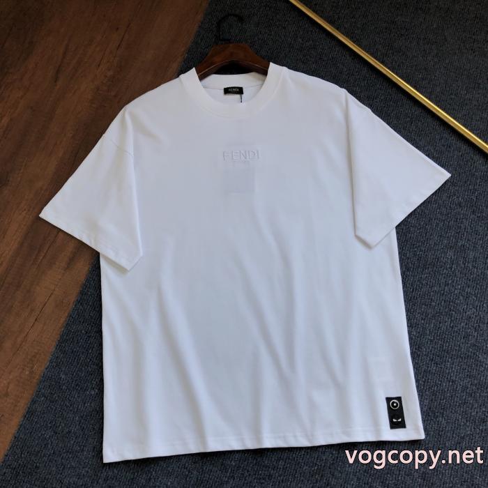 希少 モデル大絶賛 最新話題沸騰中半袖Tシャツブランド コピーFENDI_0_5