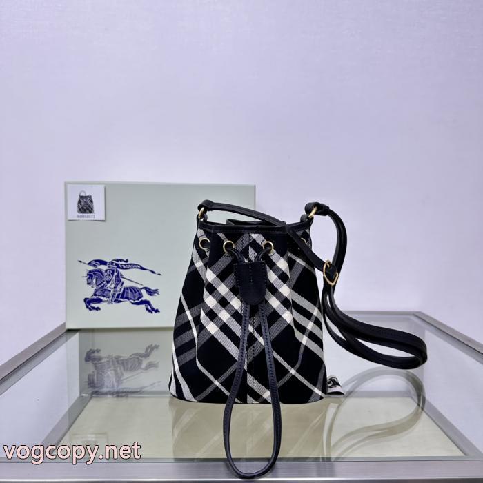 バーバリー春夏季新作 予約完売品 入手困難カラーも在庫ありバッグ偽物 ブランド 激安.._0_0