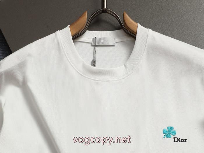 Dior半袖Tシャツ希少なアイテム 絶対欲しい新作 定番人気モデルブランド 偽物 激安_0_3