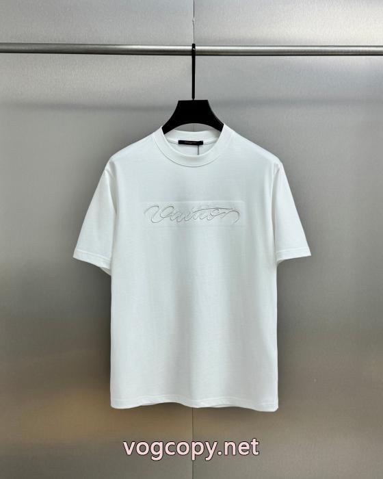 コピー 通販半袖Tシャツナチュラル 今からの季節にピッタリ！  有名人の愛用品LOUIS VUITTON_0_2