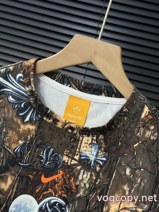 偽 ブランドCHROME HEARTS注目度が高いアイテム 数量限定品 話題の新作長袖Tシャツ_0_0