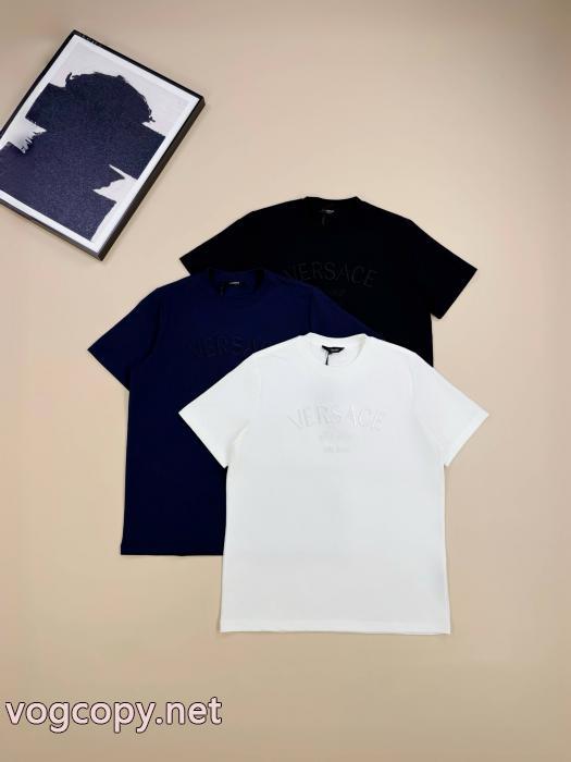 VERSACE偽 ブランド 通販大満足 魅力的なポイント 圧倒的な存在感半袖Tシャツ_0_0