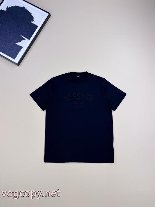 VERSACE偽 ブランド 通販大満足 魅力的なポイント 圧倒的な存在感半袖Tシャツ_0_3