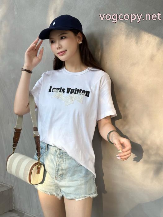 偽物 ブランド ショップLOUIS VUITTON半袖Tシャツ今人気の秘訣 税込国内発送 安心の激安通販_0_4