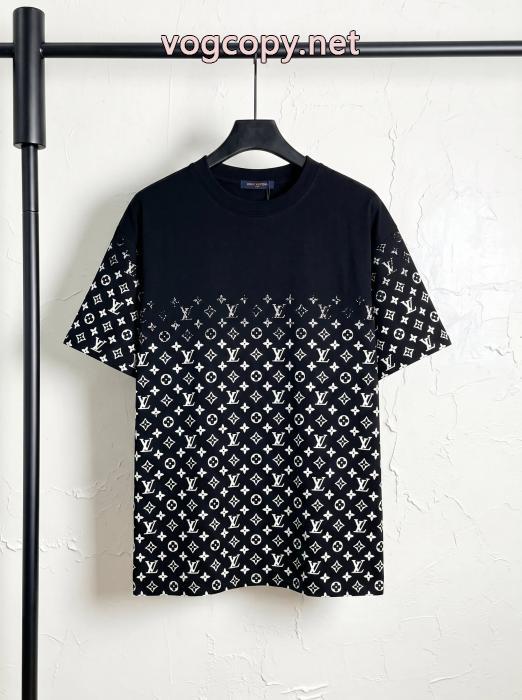 LOUIS VUITTON着心地のいい 上品さ漂う 魅力的なポイントコピー ブランド 優良半袖Tシャツ_0_1