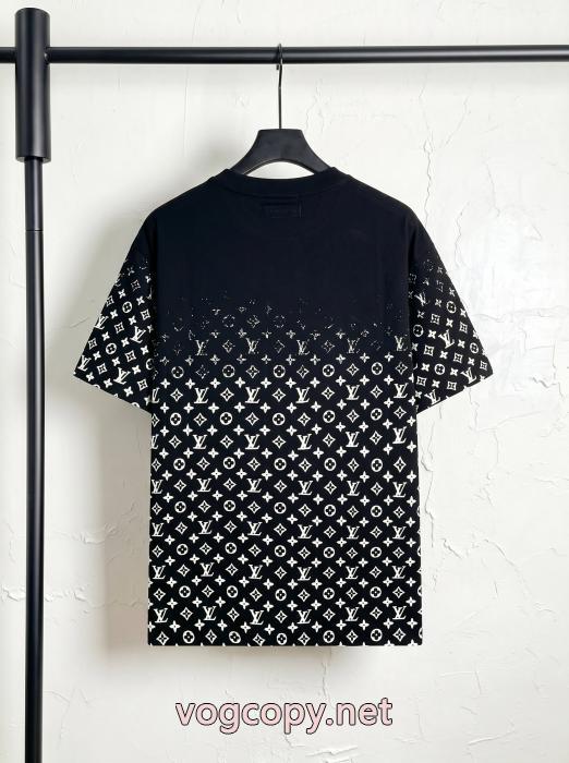 LOUIS VUITTON着心地のいい 上品さ漂う 魅力的なポイントコピー ブランド 優良半袖Tシャツ_0_2