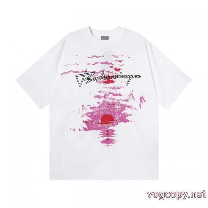 半袖Tシャツ2026aw 数量限定得価 お洒落上級者バレンシアガブランド 偽物_0_2