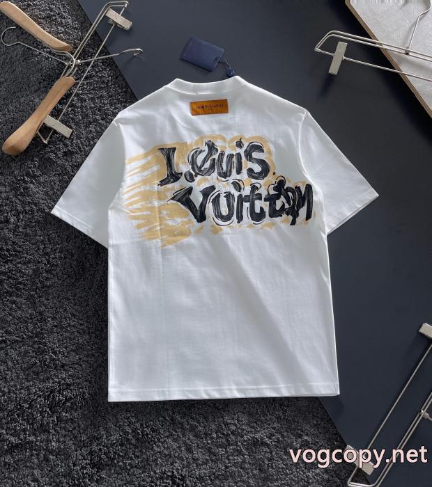 緊急大幅値下げ！ 大人の魅力 SALE国内発送半袖TシャツLOUIS VUITTONコピー 商品 通販_0_1