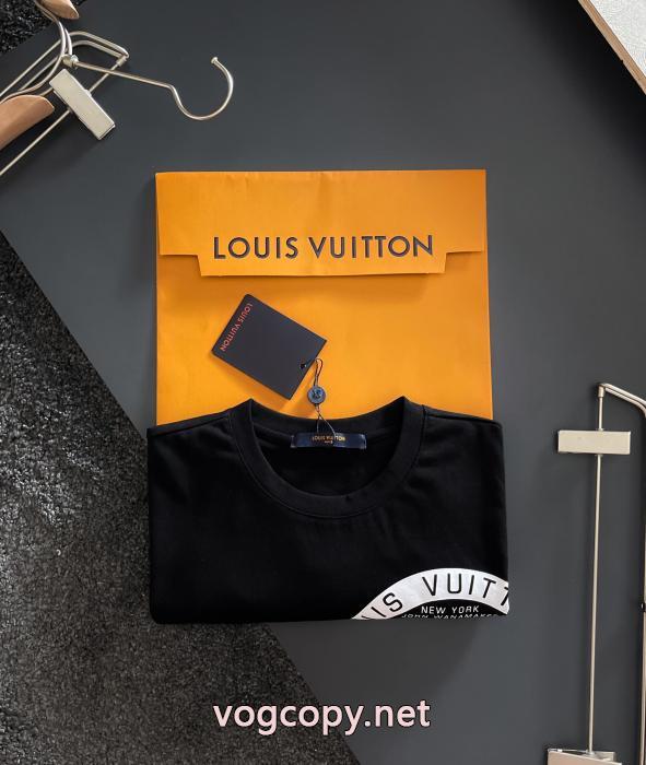 オシャレ度アップ 極力最安値 限定生産品半袖TシャツLOUIS VUITTON偽物 ブランド 販売_0_1