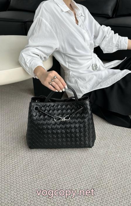 お買得 細身効果抜群！：只限用于女人的衣服 絶対に抑えておきたいトレンドバッグ偽物 ブランドボッテガ ヴェネタ.._0_4