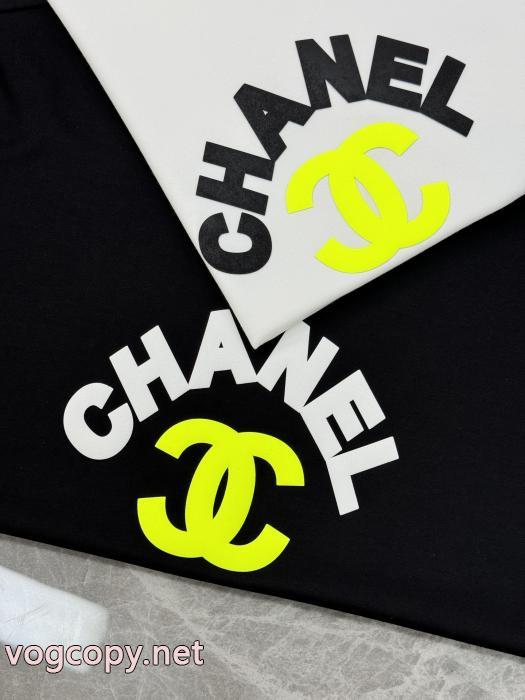 超人気美品 独特の存在感 人気急上昇中ブランド コピーCH半袖Tシャツ_0_3