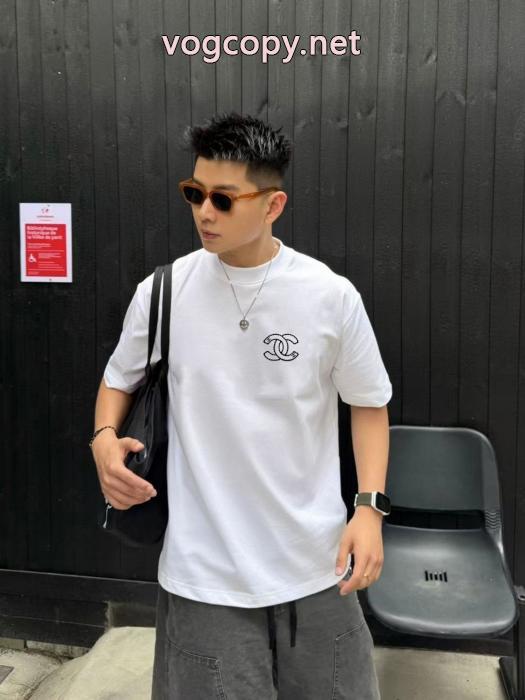 ランキング商品  品質高き人気アイテム 素材感に注目半袖TシャツCHコピー ブランド 優良_1_4